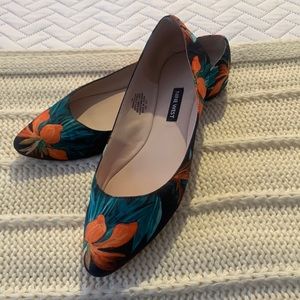 Nine West floral flats size 7